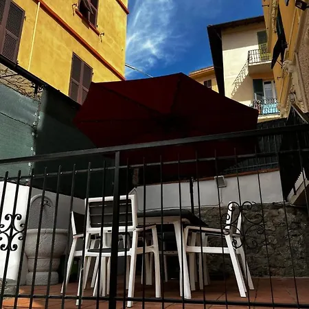 Il Giardino Nella Casa Storta La Spezia